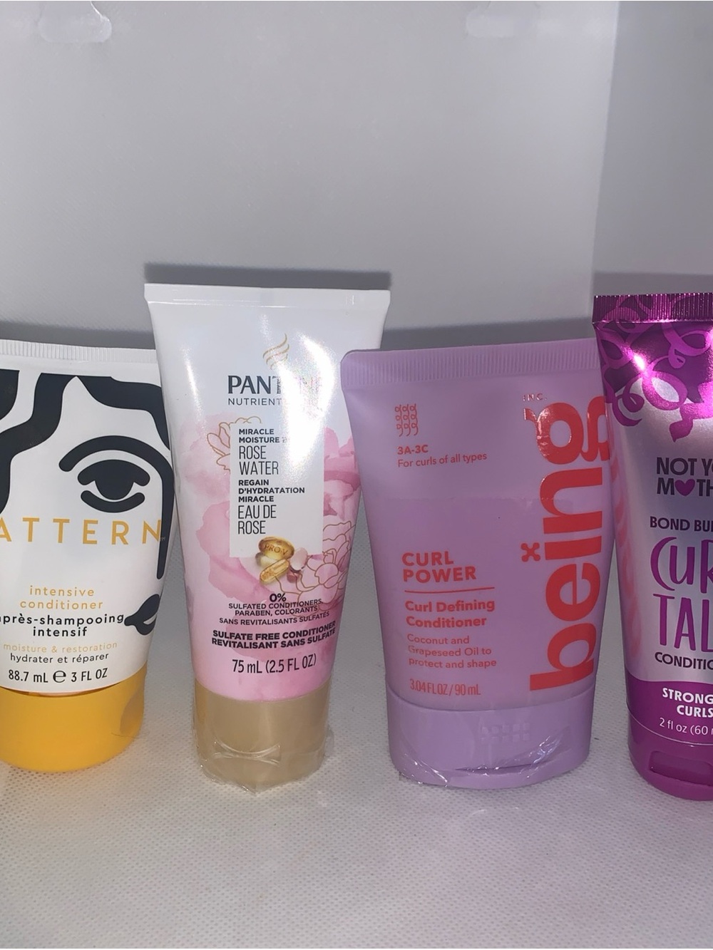 Set of 4 Travel Size Conditioners New